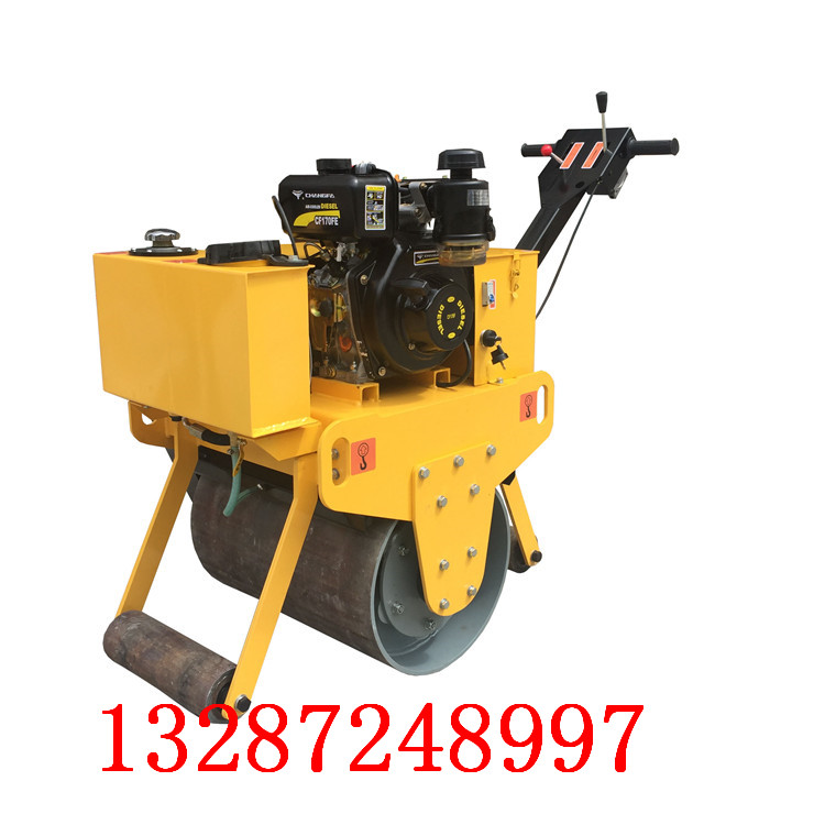 振動(dòng)壓路機(jī) 雙鋼輪壓路機(jī) 廠家供貨 發(fā)動(dòng)機(jī)全國(guó)聯(lián)保