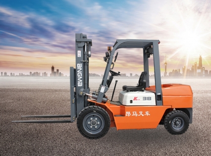 昂馬叉車3.8噸內(nèi)燃叉車
