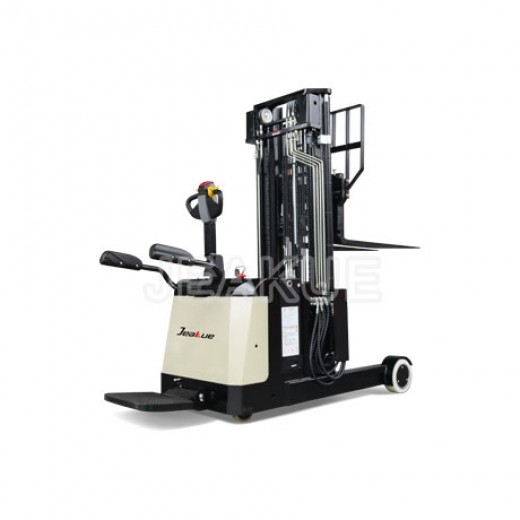 佳奎：1.2T -1.5全電動堆垛機