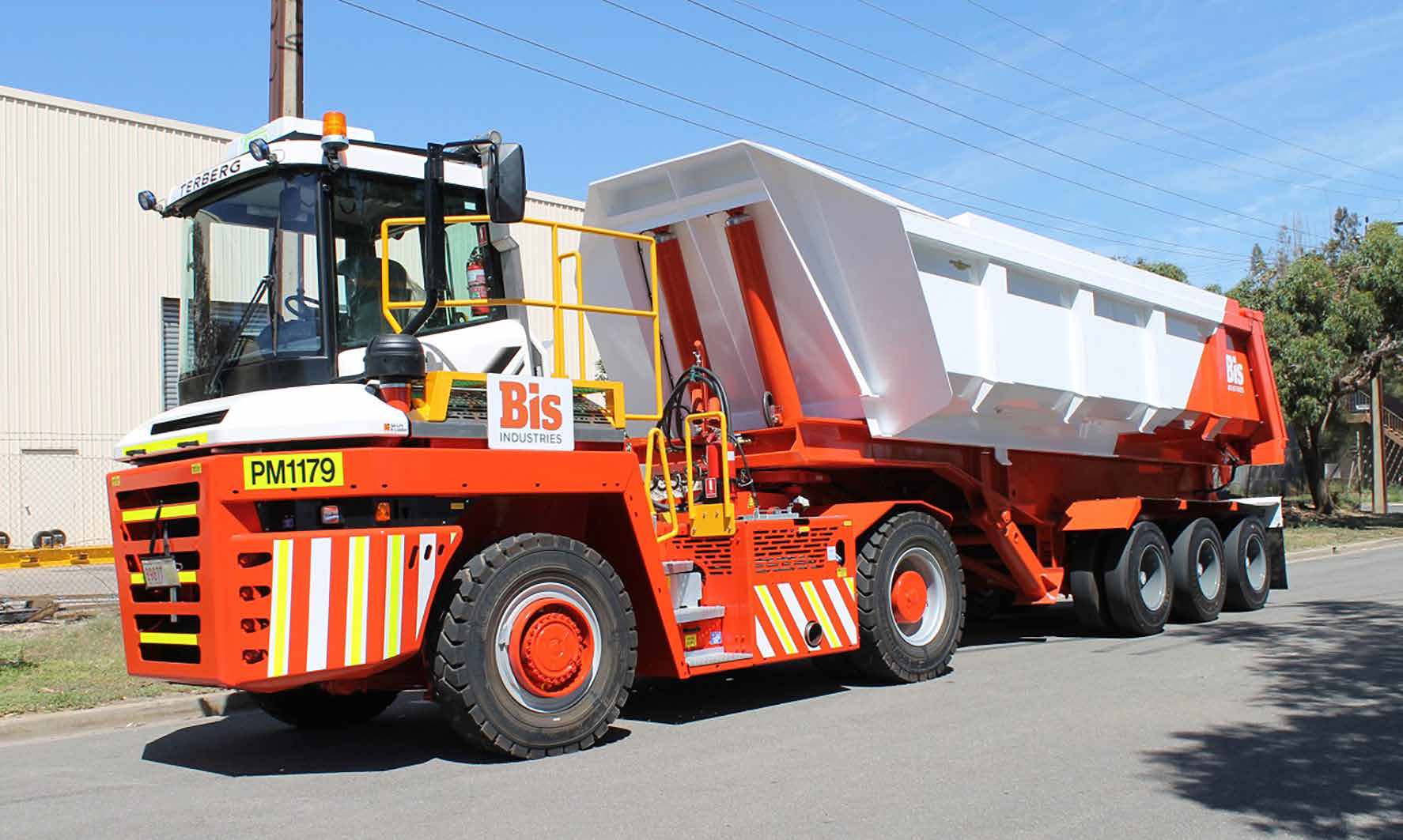 TERBERG RT系列 4x4重型牽引車(chē)