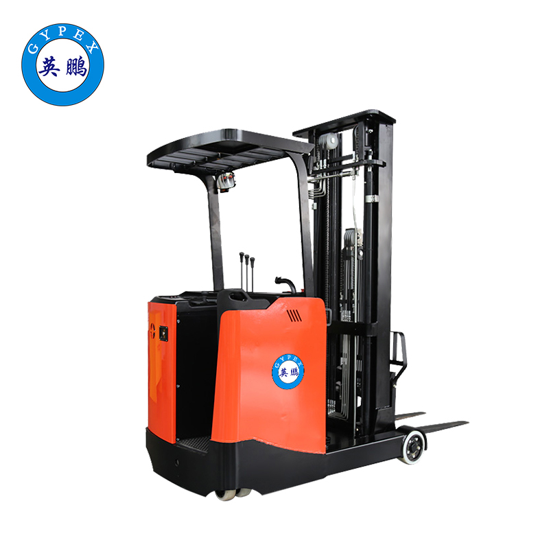 英鵬窄通道1.5噸電動(dòng)前移式叉車