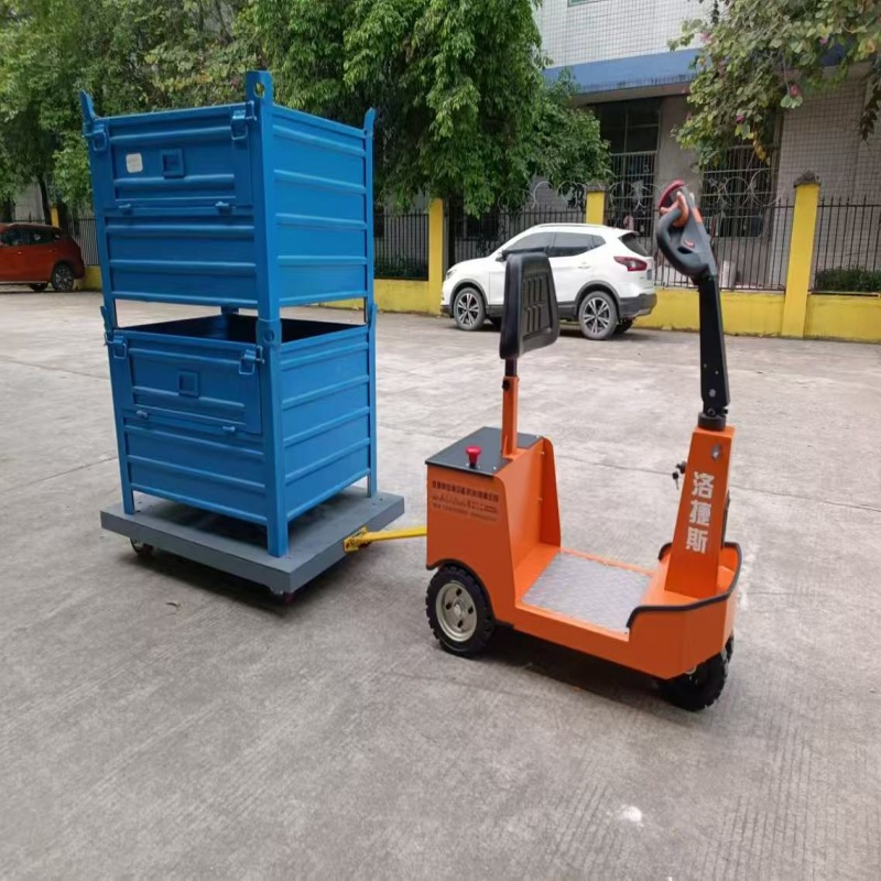 手柄站立式迷你型電動牽引車 座駕式小型牽引頭 轉(zhuǎn)運(yùn)自動拖車頭