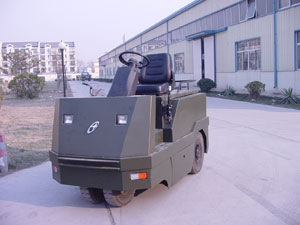 北京富新達(dá)8噸電動牽引車  BFX-QDD8
