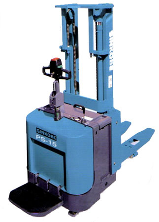 臺灣今日聯(lián)合1.5噸自走式電動堆高機 PS-15