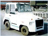 北京鐵路華鼎牌內(nèi)燃汽油牽引車 TN520