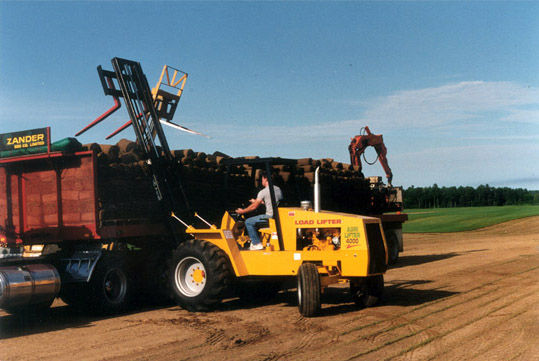 美國羅德(LOAD LIFTER)5,000磅內燃平衡重叉車 AGRI-LIFTER