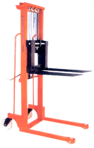 長春手動(dòng)液壓裝卸車 CTJ A-1000