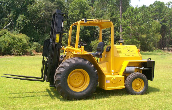 美國Master Craft6,000磅重型越野叉車 S-06-143