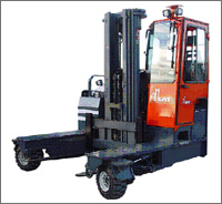 法國(guó)(AMLIFT)3.5-4.8噸內(nèi)燃側(cè)面叉車(chē) COMBI C35 - 48