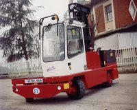 意大利BP4噸電動側(cè)面叉車 HT4EL