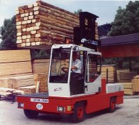 意大利BP3噸內(nèi)燃側(cè)面叉車(chē) HT3KU
