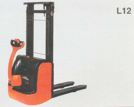 全自動(dòng)電動(dòng)叉車(chē)