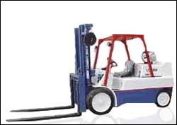 加拿大羅瑞L200XD內(nèi)燃液化氣叉車 L200XD