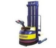美國藍(lán)巨(BLUE GIANT)BGN30步行式全電動(dòng)堆高機(jī) BGN30