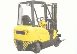 保加利亞黑爾庫(HERCU)16D內(nèi)燃平衡重叉車 16D