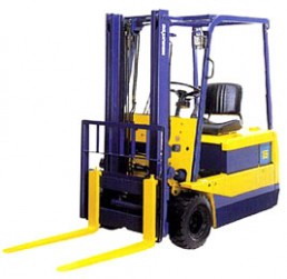 小松叉車（美國）FB15M-3平衡重式三輪電動叉車 FB15M-3