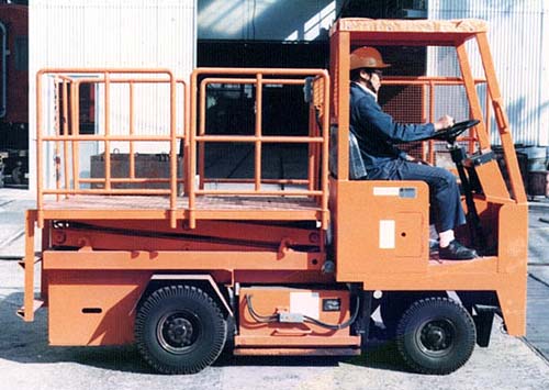 日本神鋼升降平臺(tái)車(chē)