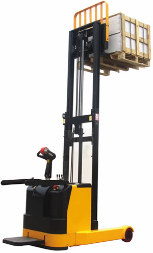 英國(guó)威爾馬特(WILMAT)Pedestrian Operated Reach Trucks