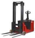 法國(guó)(LOC)GPF : Conterbalanced electric stacker tilting mast GPF : 1100-1300-1600-2000 kg