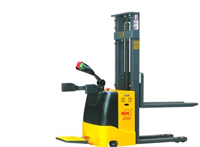 新疆全電動(dòng)堆高車 CDD10H