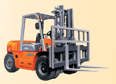 江淮重工7噸內(nèi)燃柴油平衡重叉車(chē) CPCD70