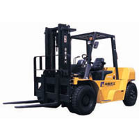 新龍工內(nèi)燃叉車
