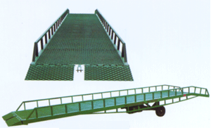 移動式液壓登車橋 DCQY