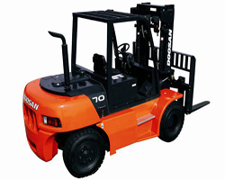 斗山D50G,D60G,D70G內(nèi)燃平衡重叉車 D50G,D60G,D70G