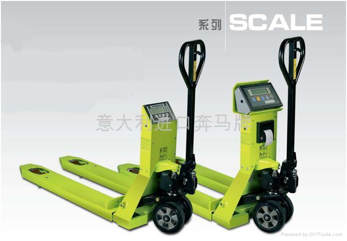 北京手動托盤搬運(yùn)車（帶電子秤可打?。┍捡R牌手動托盤搬運(yùn)車-意大利進(jìn)口帶電子磅搬運(yùn)車 GS/P25 - GS/P25