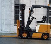 西班牙Talleres HYTSU v300 series電動叉車 v300 series