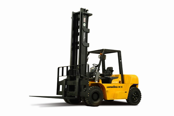 龍工7噸內(nèi)燃平衡重叉車 LG70DT