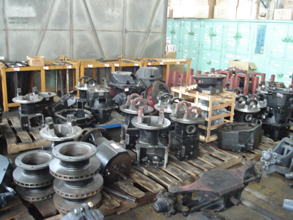 變速箱殼等 適用車型：合力、TCM