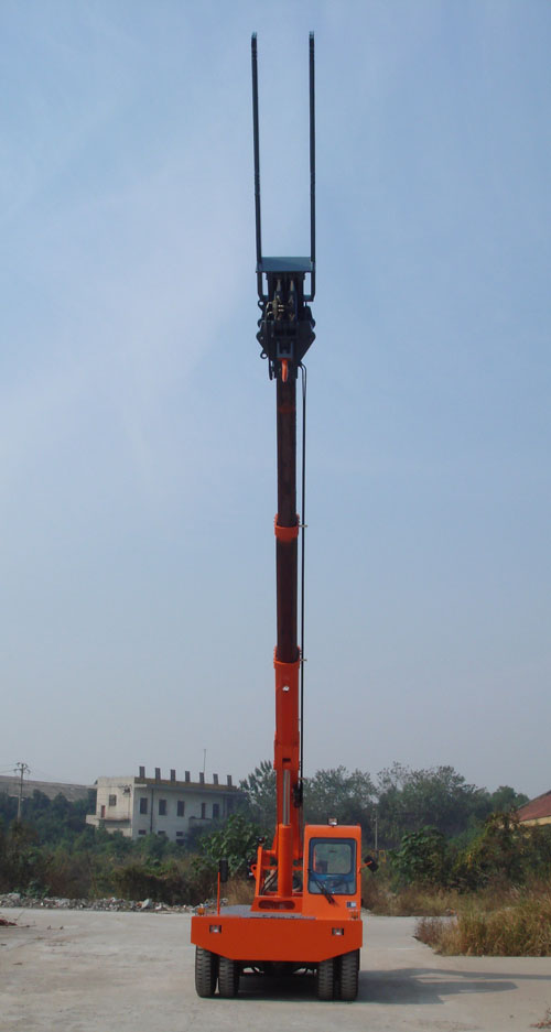 衡陽市鼎威SCZ160伸縮臂叉（吊）裝機 SCZ160
