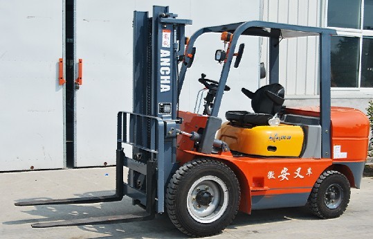 供應(yīng)2噸叉車(chē)3米 CPC_20