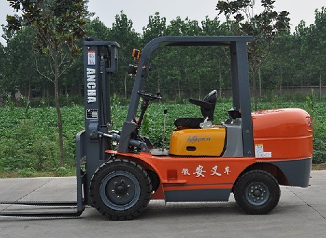 供應2.5噸叉車3米 CPC－25