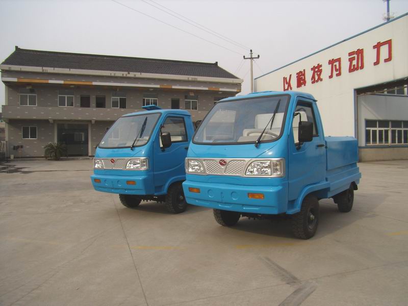 華宇：標(biāo)準(zhǔn)駕駛室電動牽引車 QSD型