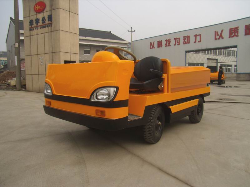 華宇：敞棚式電動(dòng)牽引車(chē) DQ型