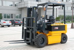 電動(dòng)叉車
