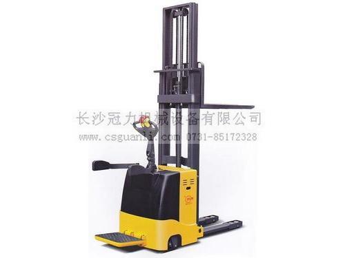 長(zhǎng)沙叉車|全電動(dòng)叉車|全電動(dòng)堆高叉車 CDD1535