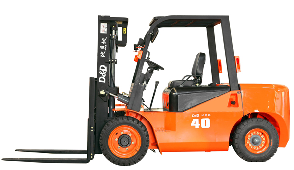 青島地恩地機(jī)械內(nèi)燃叉車M40 M40