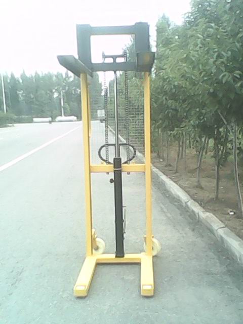 堆高車 CTY1