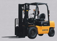 L系列2-4噸內(nèi)燃叉車 CPC2-4L