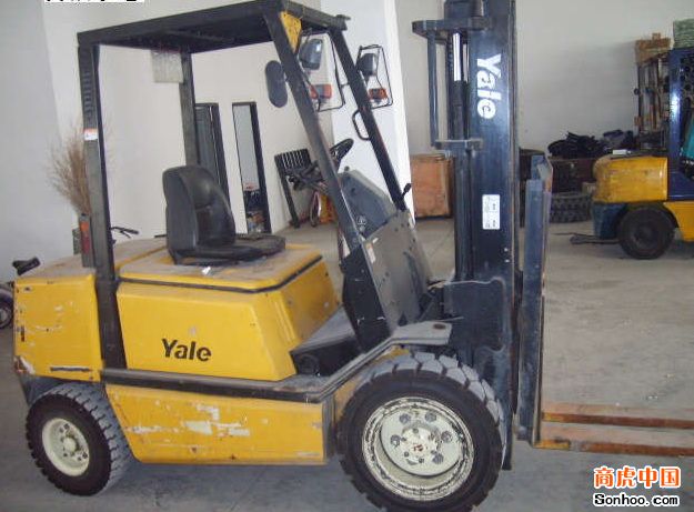 廣州耶魯YALE電動(dòng)叉車(chē)維修