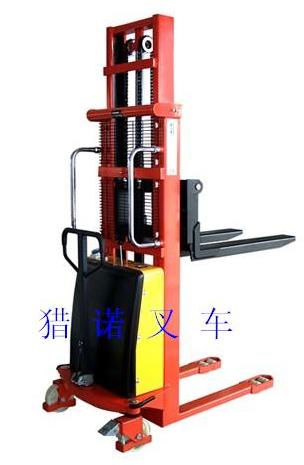 半電動(dòng)堆垛車