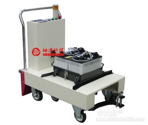 AGV潛伏式物流臺(tái)車(chē)