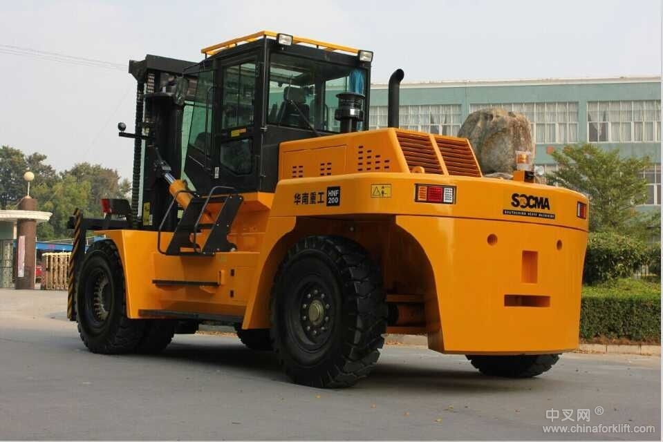 供應華南重工內燃重型20噸叉車生產廠家港口碼頭船用集裝箱20噸叉車價格 HNF-200