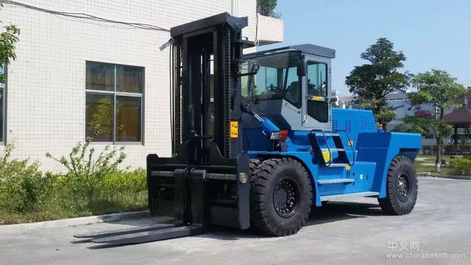 供應國產大型20噸叉車鋼鐵鋼材石頭石材堆場專用20噸叉車報價 HNF-200