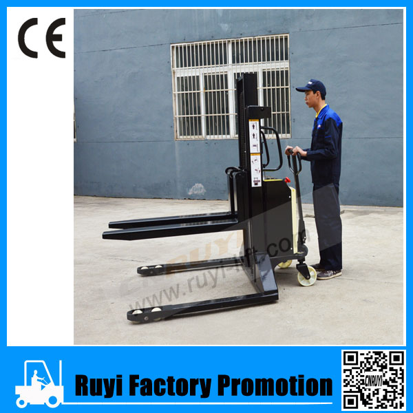 江蘇經(jīng)銷半電動(dòng)寬支腿電動(dòng)堆高車 CDD10SS(W)
