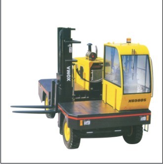 淄博內(nèi)燃叉車、側(cè)面叉車、電瓶（蓄電池）叉車、集裝箱叉車、石材叉車、防爆叉車、天然氣叉車、扒渣機(jī)