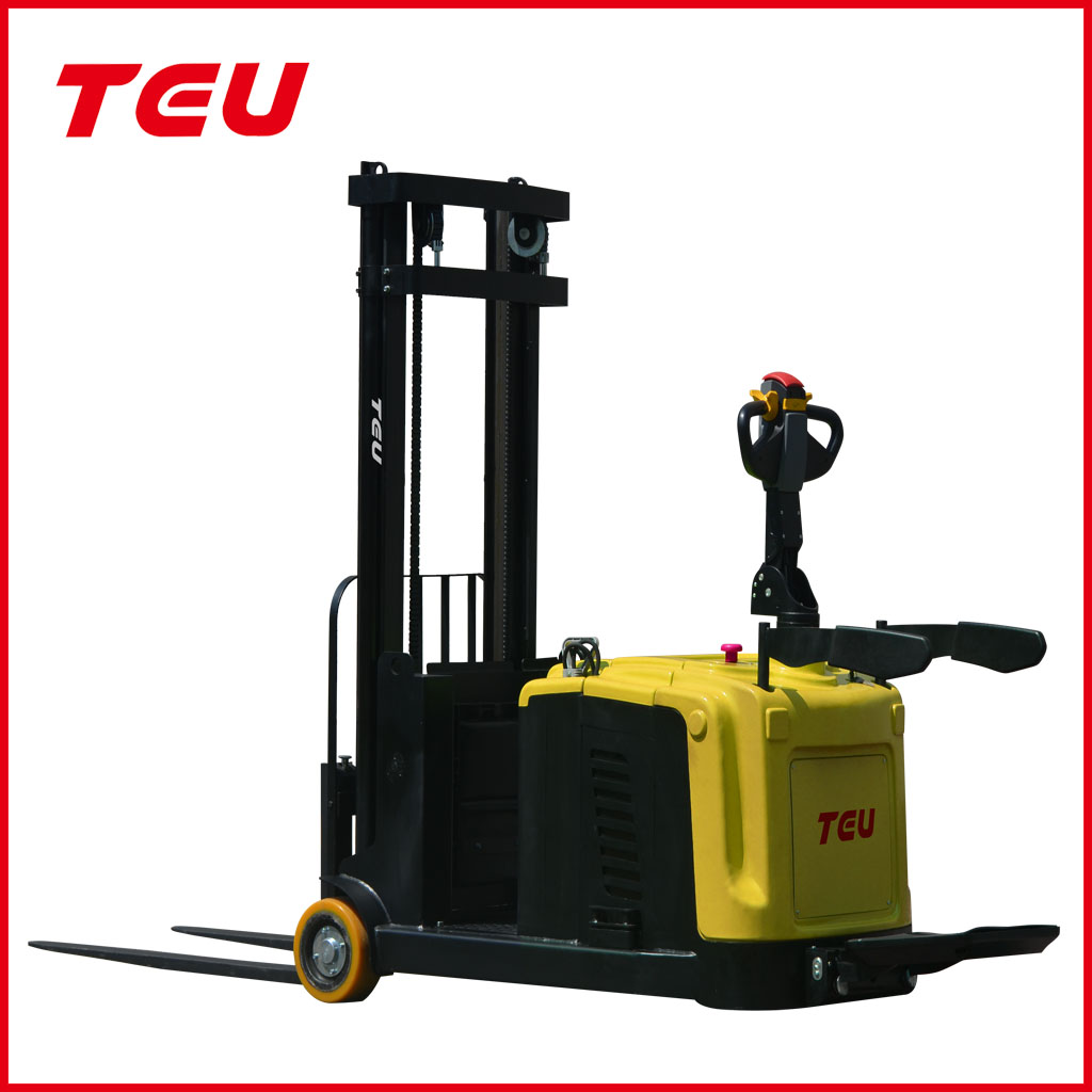 安徽梯易優(yōu) 站駕平衡重式堆垛機 S10-15